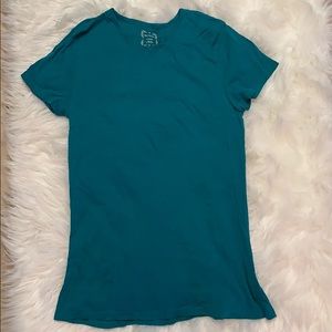 Old Navy T-shirt.  Long lean cut